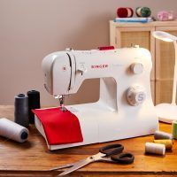 ALDI lanza su aclamada máquina de coser Singer por 99,99 euros - Gastronomía y Moda