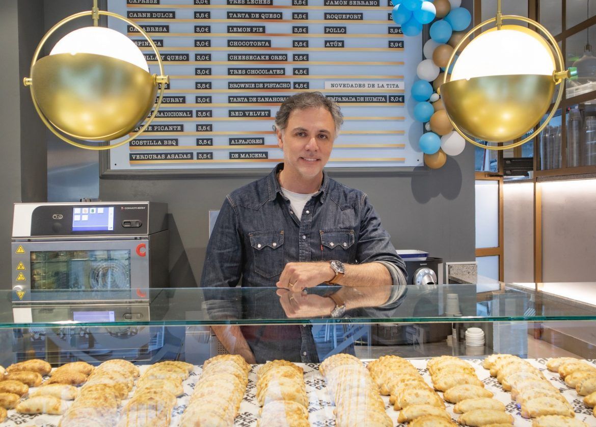 Entrevista a Marcelo Settimo: “La empanada debe comerse caliente sin modificar la masa, poco quemada por fuera y nada gomosa” - Gastronomía y Moda