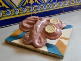 Lo más dulce de Manu Jara se une a Pulseras Rosas en la lucha contra el cáncer de mama - Gastronomía y Moda