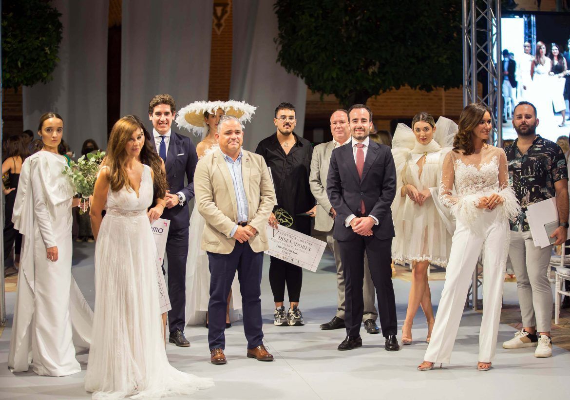 Alberto Muñoz, ganador del V Certamen de Jóvenes Diseñadores de Fuente Palmera de Boda - Gastronomía y Moda