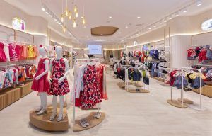 Mayoral lanza un nuevo concepto de tienda más sostenible y tecnológico - Gastronomía y Moda