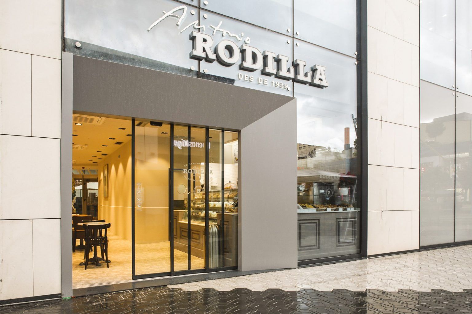 Rodilla sigue creciendo en Cataluña con la apertura de su quinto restaurante Rodilla sigue creciendo en Cataluña con la apertura de su quinto restaurante - Gastronomía y Moda