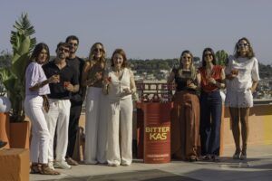Bitter KAS reivindica los sabores sofisticados y las conexiones reales con su nueva campaña “Solo Para Adultos” - Gastronomía y Moda.