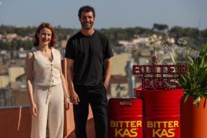 Bitter KAS reivindica los sabores sofisticados y las conexiones reales con su nueva campaña “Solo Para Adultos” - Gastronomía y Moda.