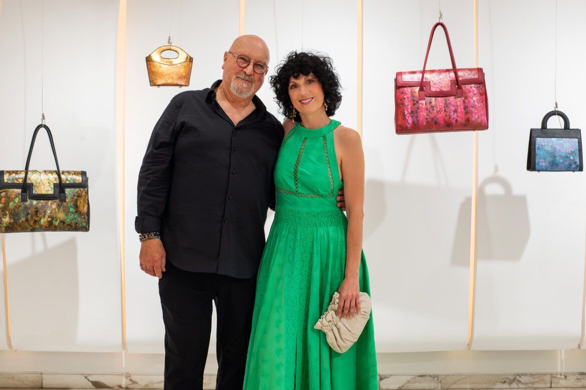 Ron Mills y OEOE Handbags, bolsos exlusivos pintados y diseñados con mucho arte Ron Mills y OEOE Handbags, bolsos exlusivos pintados y diseñados con mucho arte - Gastronomía y Moda