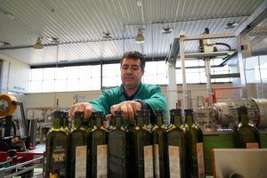Oleocanpo adentra sus aceites de oliva virgen extra en los mercados de América, Europa y Asía - Gastronomía y Moda
