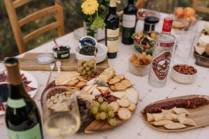 El Toro de Osborne, plasmada en una edición limitada de moda por Palomo Spain - Gastronomía y Moda