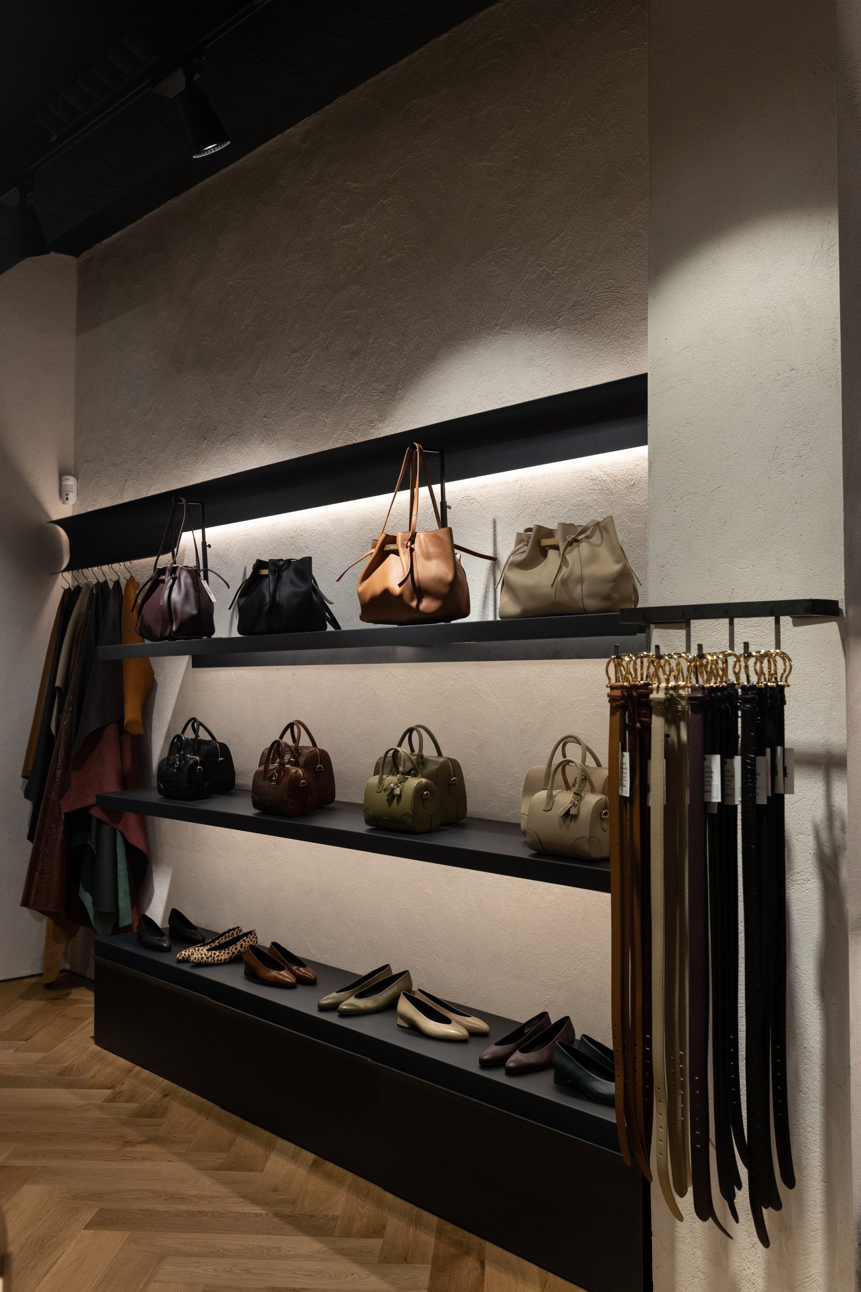 Paris/64 inaugura su tercera tienda propia, en pleno corazón de Sevilla - Gastronomía y Moda