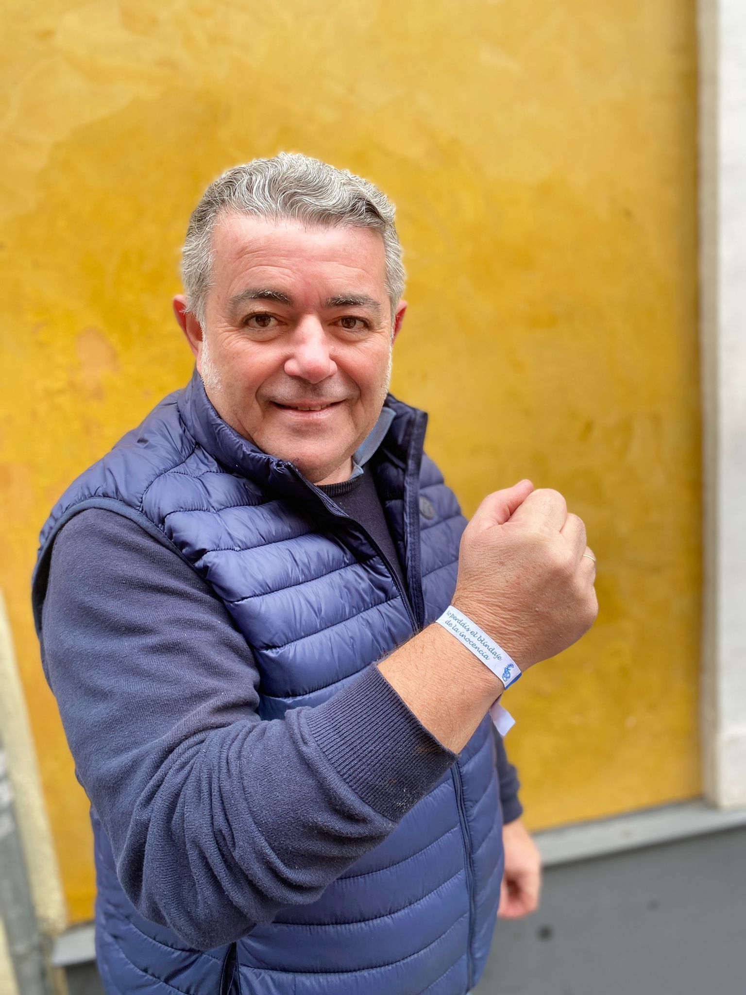 Éxito de la campaña con las pulseras del Gran Visir de la Cabalgata de Sevilla 2024 - Gastronomía y Moda