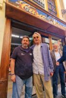 Jeremy Irons disfruta de la gastronomía de Casa Moreno - Gastronomía y Moda