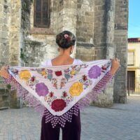 Así son los mantoncillos de Casa Márquez que las flamencas originales tienen ya en sus armarios - Gastronomía y Moda