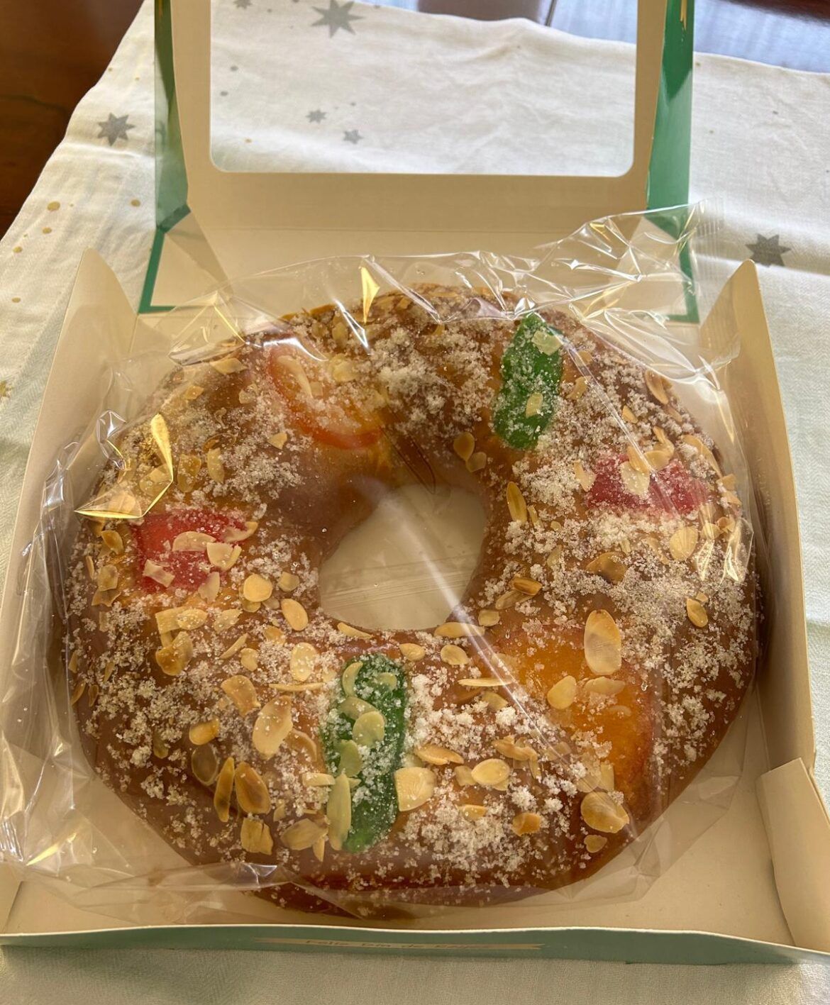 Mercadona tiene el roscón de Reyes más esponjoso y que puedes acompañar con un calentito chocolate líquido a la taza - Gastronomía y Moda