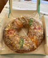 Mercadona tiene el roscón de Reyes más esponjoso y que puedes acompañar con un calentito chocolate líquido a la taza - Gastronomía y Moda