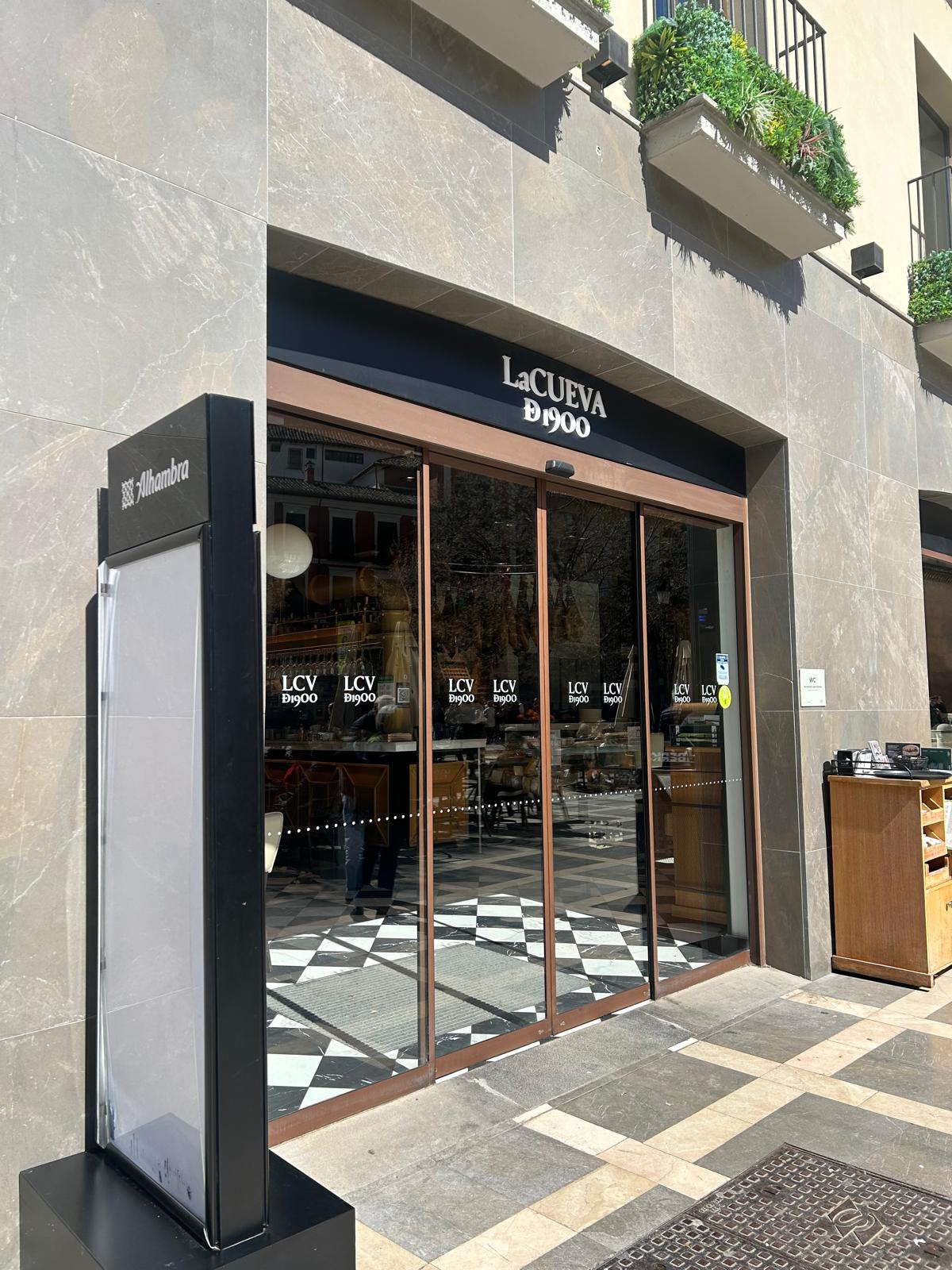 Restaurantes La Cueva de 1900, donde mandan la cocina casera con toques tradicionales adaptada a los nuevos tiempos - Gastronomía y Moda