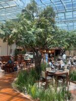 Voltereta Tanzania abre en Alicante, un restaurante en medio de la selva - Gastronomía y Moda