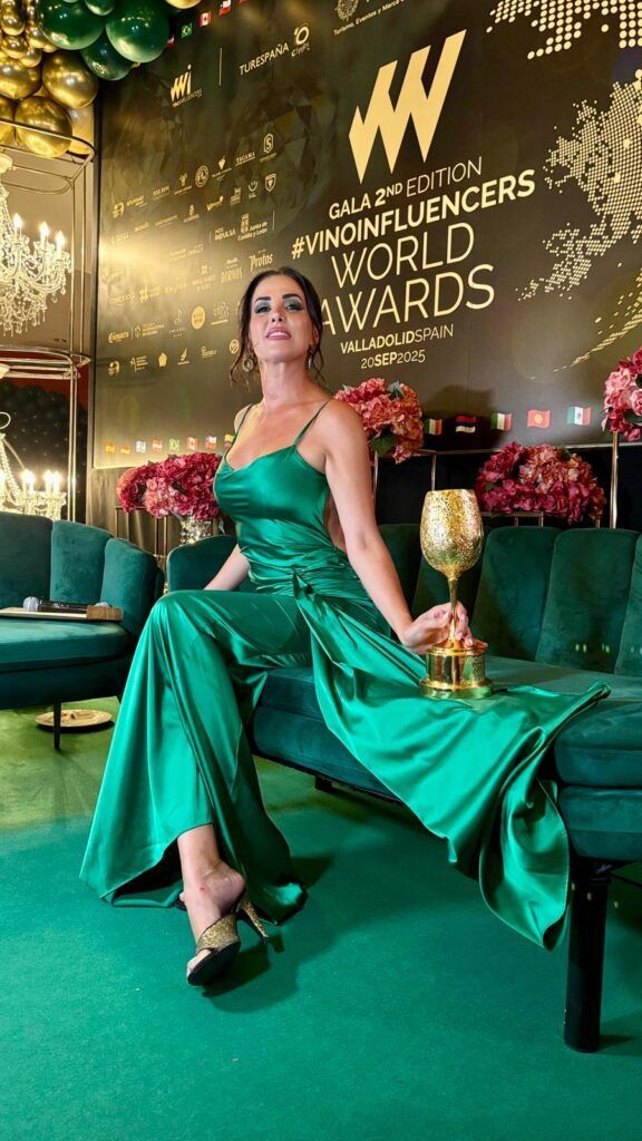 La andaluza Ruth Amaya triunfa en los Vinoinfluencers World Awards 2025 de Valladolid La andaluza Ruth Amaya triunfa en los Vinoinfluencers World Awards 2025 de Valladolid - Gastronomía y Moda