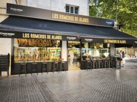 Los Romeros de Alanís inauguran tienda en Nervión y refuerzan su presencia en Sevilla - Gastronomía y Moda