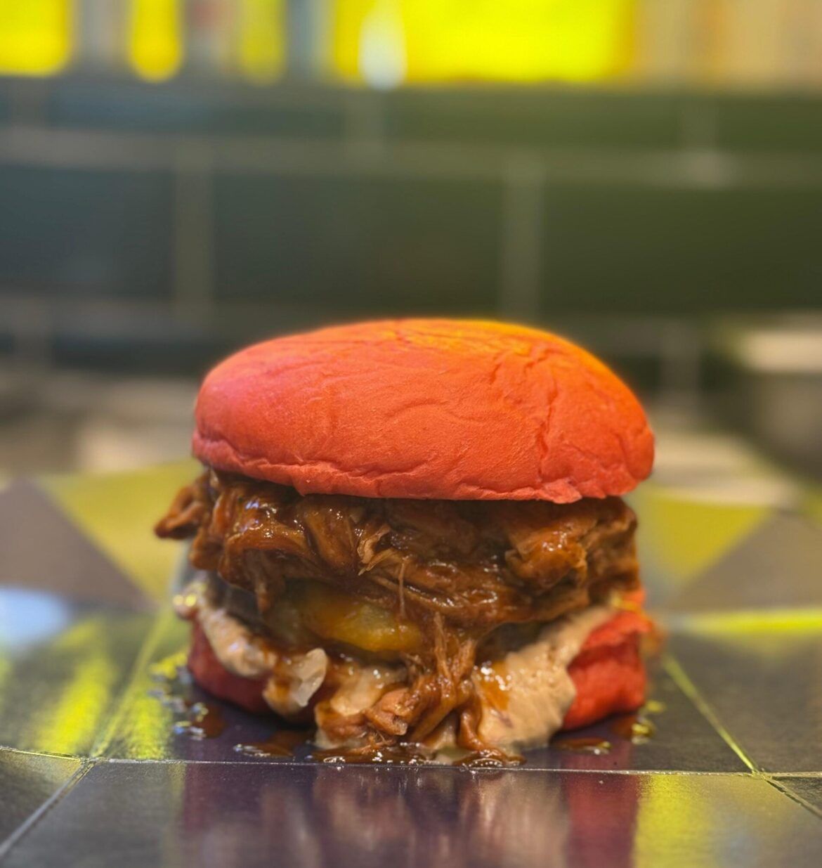 Llega a Sevilla ‘The President Burger’ con el objetivo de “gobernar el hambre” - Gastronomía y Moda