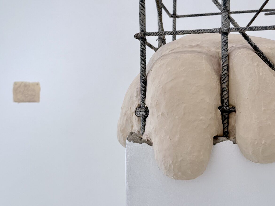 Cuerpos y destinos: Rosa Aguilar y Emma Marting en Di Gallery hasta julio Cuerpos y destinos: Rosa Aguilar y Emma Marting en Di Gallery hasta julio - Gastronomía y Moda