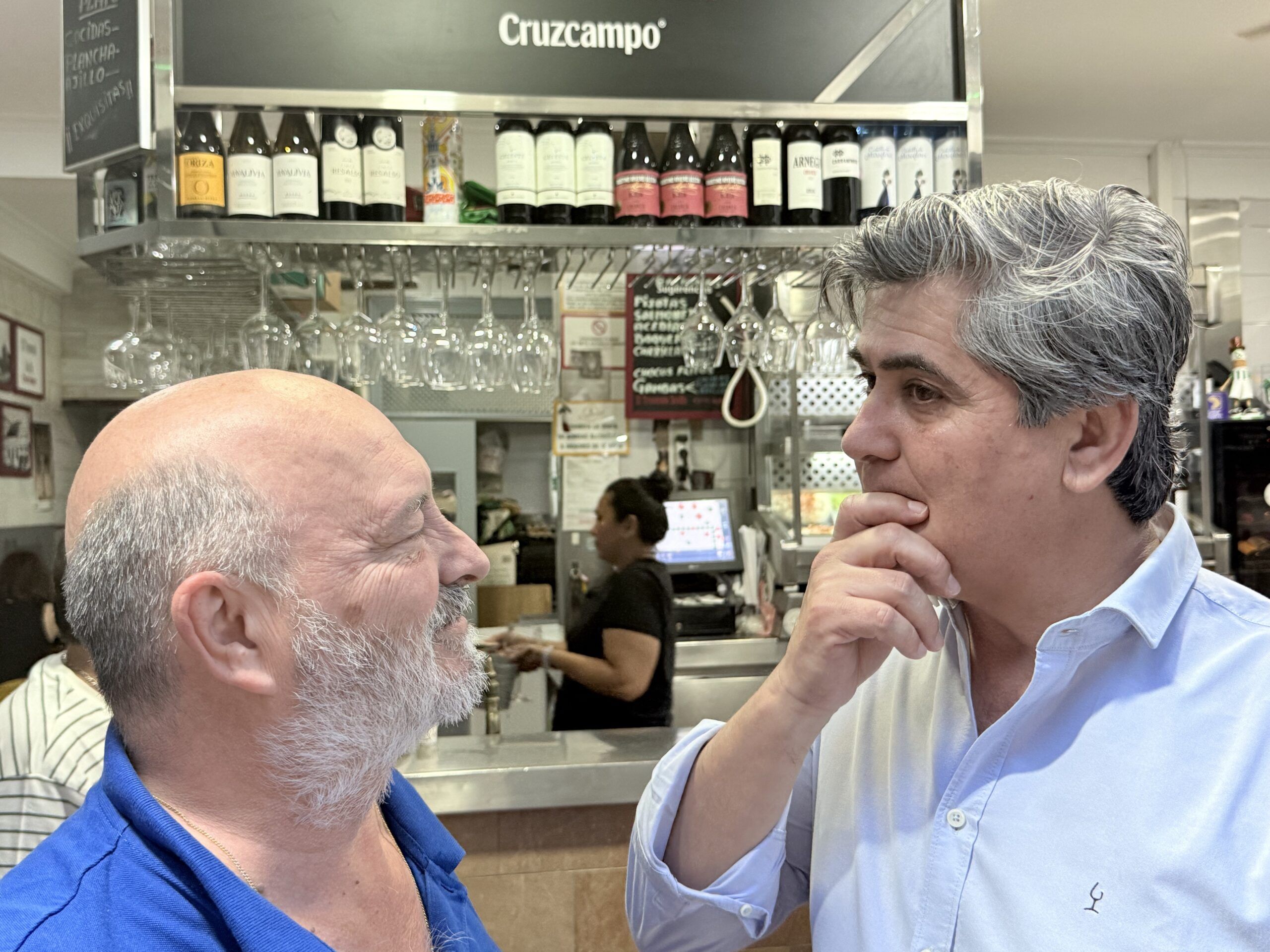 Paco Garnés, el último romántico de la hostelería sevillana, se despide de El Tremendo - Gastronomía y Moda