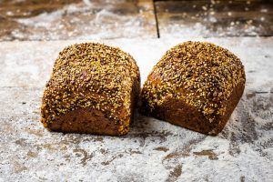 Pan proteico, el ideal para cumplir los propósitos de año nuevo - Gastronomía y Moda