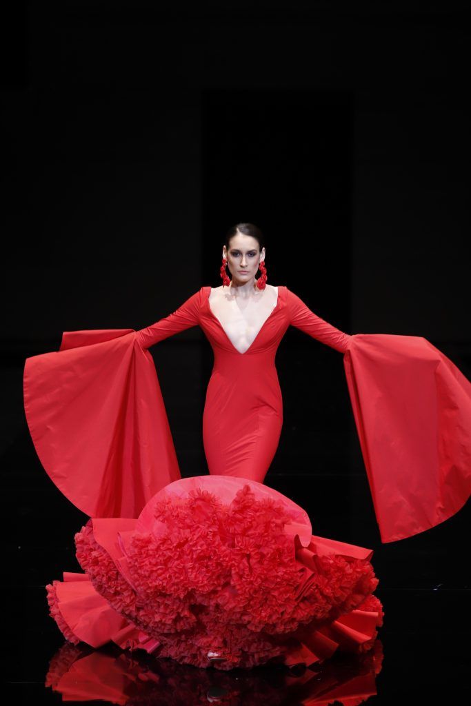 SIMOF 2020 convoca el Certamen de Jóvenes Diseñadores de Trajes de Flamenca