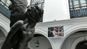“Periferia” en Sevilla: la mirada de Julien Soulier llega a Casa Fabiola con una exposición efímera - Gastronomía y Moda