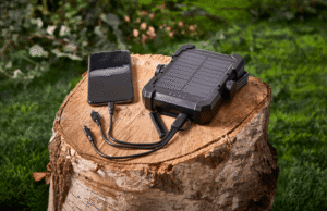ALDI lanza el kit de viaje del verano con batería solar, trolley y riñoneras antirrobo desde 5,99 euros - Gastronomía y Moda