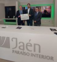 Presentada la guía desplegable ‘Patrimonio, Naturaleza y Gastronomía en tres días’ de Jaén - Gastronomía y Moda