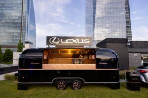 Lexus se implica en la alta gastronomía con un exclusivo Food Truck - Gastronomía y Moda