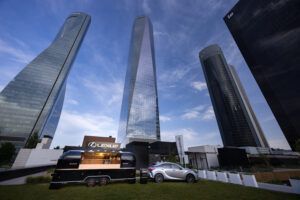 Lexus se implica en la alta gastronomía con un exclusivo Food Truck - Gastronomía y Moda