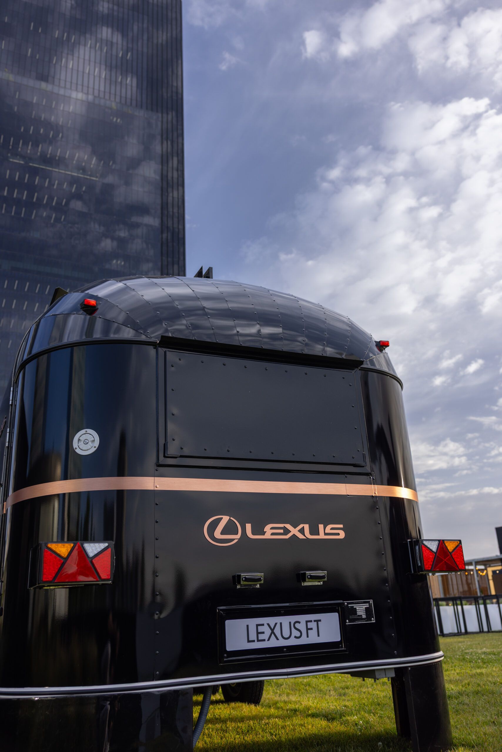 Lexus se implica en la alta gastronomía con un exclusivo Food Truck - Gastronomía y Moda