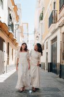 Tacita de plata: Un viaje con looks de novia e invitada por Cádiz - Gastronomía y Moda