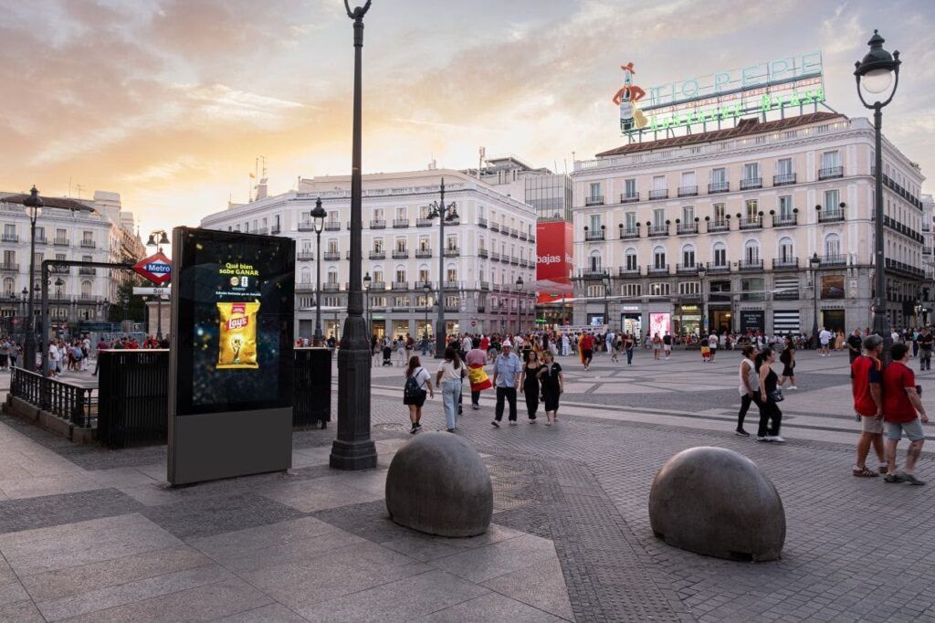 Lay’s celebra la victoria de España en el Mundial 2026 con una edición limitada dorada - Gastronomía y Moda