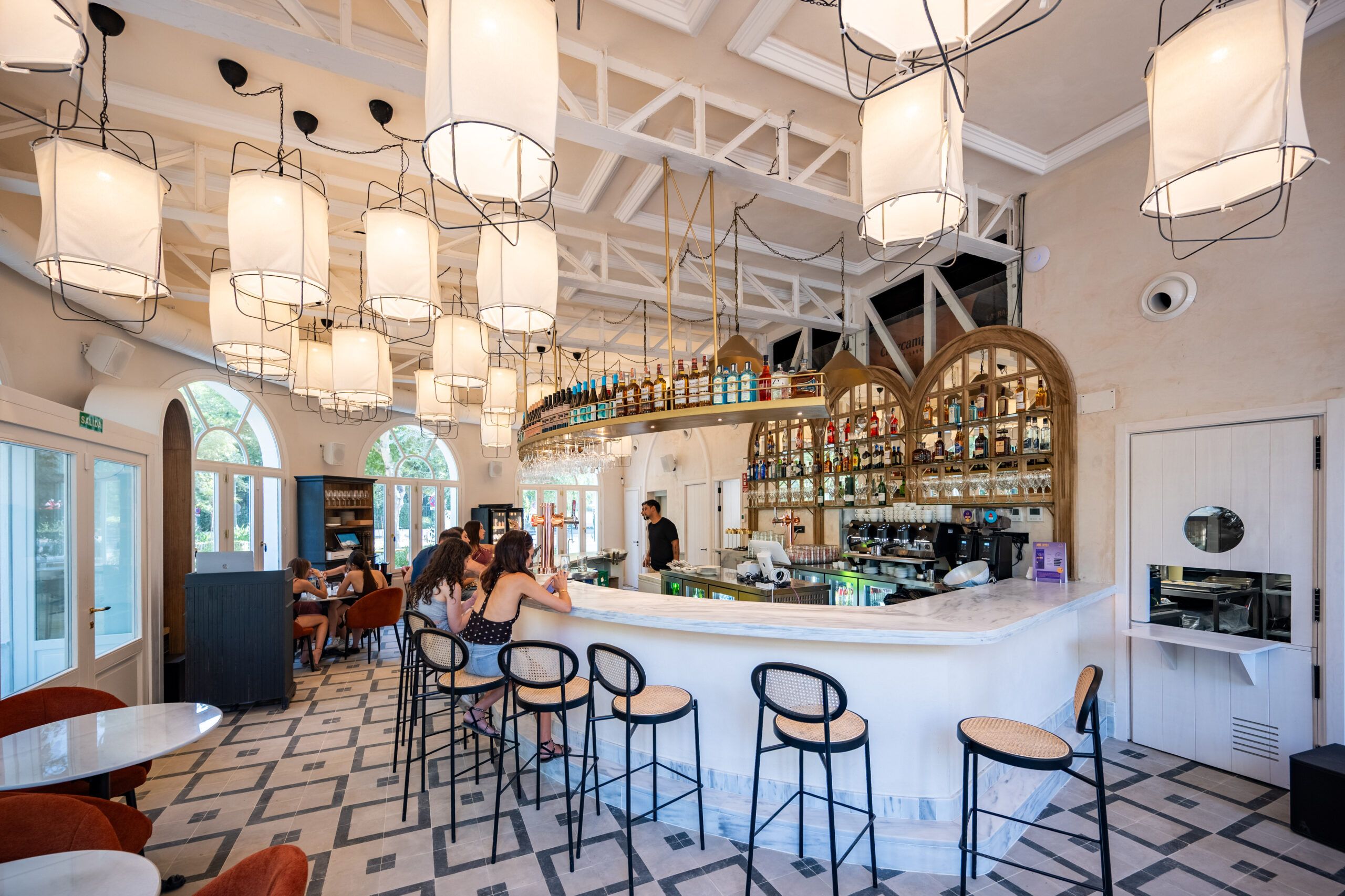 La Raza regresa al Parque de María Luisa con un nuevo restaurante en el histórico Bar Citroën - Gastronomía y Moda