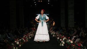 Casa Márquez acompaña una jornada clave en la Pasarela Flamenca Jerez marcada por la diversidad y la comodidad - Gastronomía y Moda