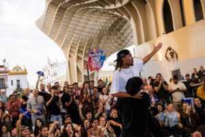 Y Sevilla bailó sin guión: así se vivió el paso de Red Bull Dance Your Style - Gastronomía y Mod
