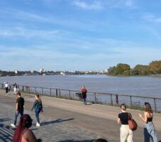 10 imprescindibles a la hora de visitar Burdeos - Gastronomía y Moda