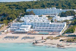 RIU reabre en todos sus destinos de España - Gastronomía y Moda