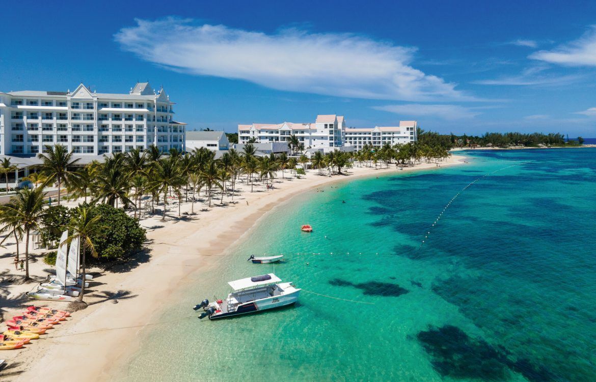 RIU celebra 20 años en Jamaica RIU celebra 20 años en Jamaica - Gastronomía y Moda