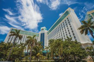 RIU recupera su actividad en Cancún: reabren el Riu Palace Peninsula y el Riu Cancun - Gastronomía y Moda