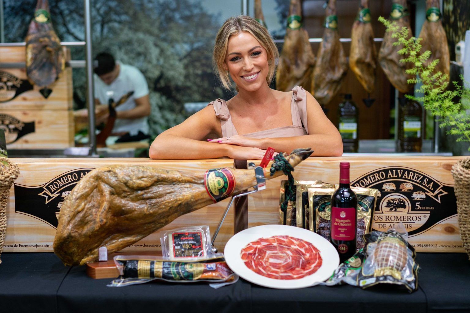 Los Romeros de Alanís - Dehesa - Gastronomía y Moda