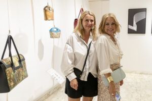 Ron Mills y OEOE Handbags, bolsos exlusivos pintados y diseñados con mucho arte - Gastronomía y Moda