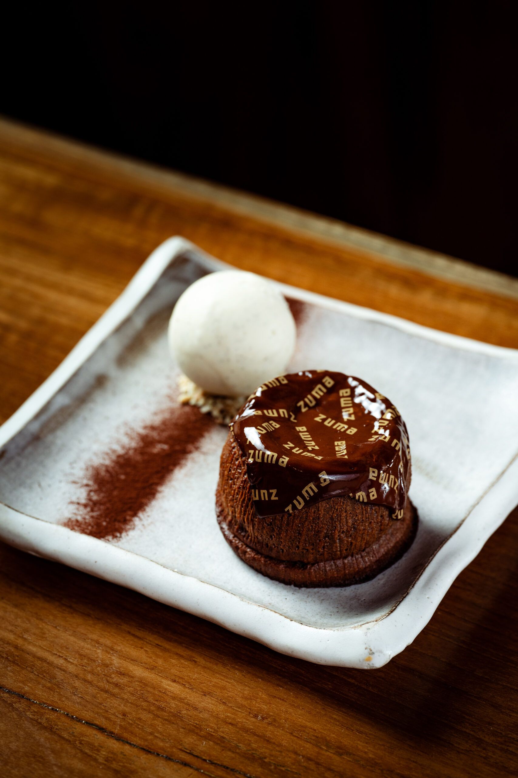 Madrid se rinde al chocolate con postres irresistibles para celebrar el Día Mundial de la Tarta de Chocolate - Gastronomía y Moda