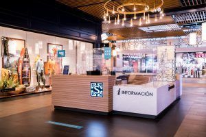Sevilla Fashion Outlet, acreditado con el certificado Safer Shopping de Bureau Veritas - Gastronomía y Moda