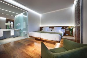 Alhambra Palace, el hotel de los 108 sueños - Gastronomía y Moda