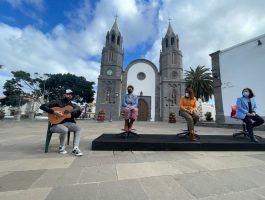 Tapas, música, miel y un espectáculo infantil conforman ‘San Juan Dinámico’, una iniciativa para impulsar el comercio en el casco histórico de Telde - Gastronomía y Moda