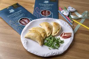 Sánchez Romero Carvajal pone la pajarita al Día del Padre con una edición especial para disfrutar del sabor original de Jabugo en familia - Gastronomía y Moda