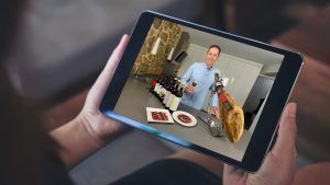 Extenda formará a 13.000 hosteleros japoneses como cortadores de jamón andaluz - Gastronomía y Moda