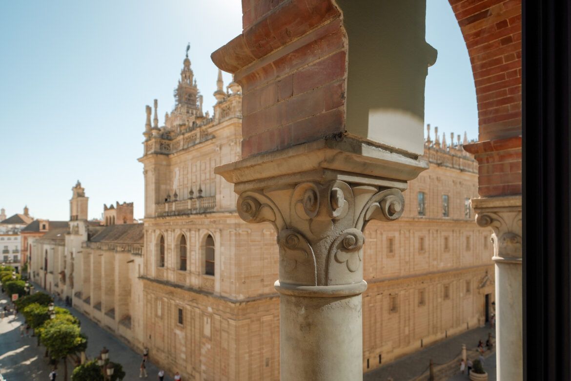Abre Serras Sevilla, el nuevo hotel boutique 5 estrellas Gran Lujo frente a la Catedral y la Giralda - Gastronomía y Moda